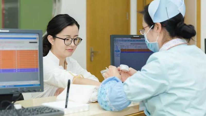 在选择体检套餐时，要避免以下误区：